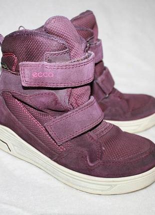 Зимние термо сапожки фирмы ecco 31 размер по стельке 20,5 см. очень теплые. коробки нет.