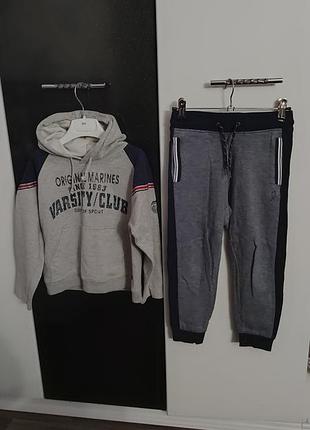 Штани+кофта.