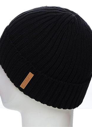 Теплая мужская вязаная шапка на флисе черная