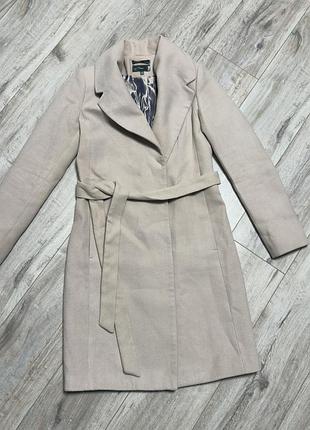 Пальто жіноче