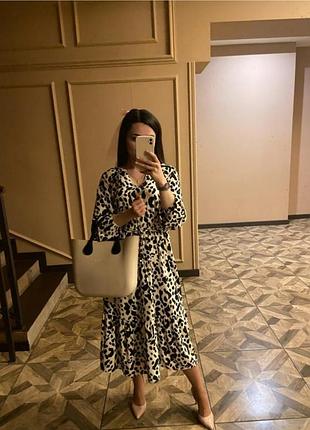 Леопардова сукня