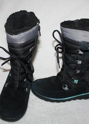 Сапоги термо фирмы ecco 34 размер по стельке 22 см. вся стелька с загибом 22,8 см