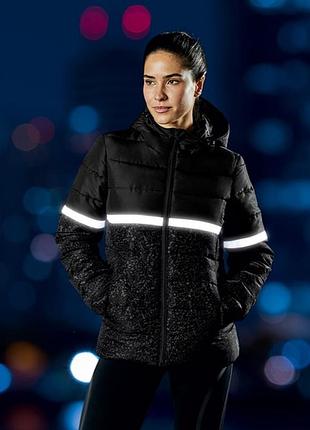 Демисезонная куртка со светоотражающими элементами от немецкого бренда crivit.