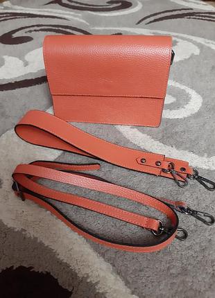 Женская кожаная сумочка