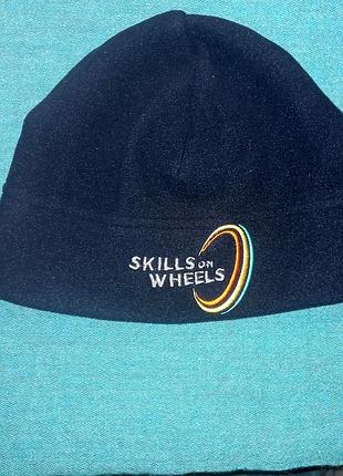 Шапка флис новая  skills разм 57-58
