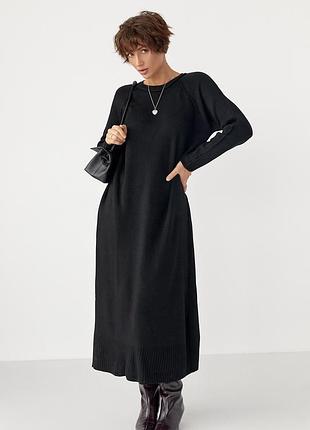 Трикотажна довга сукня вільного фасону