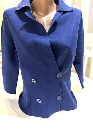 Елегантний короткий жакет