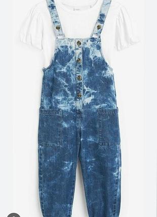 Комбинезон джинсовый на девочку летний next 8 лет с эффектом отбеливания