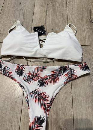 Купальник білий тропічний принт