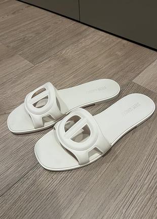 Шльопанці steve madden, 40 розмір (26 см), ідеальний стан