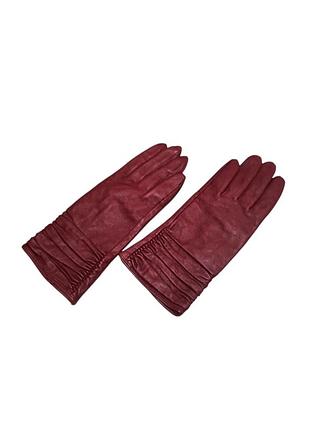 Перчатки женские красные из кожи