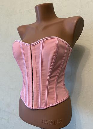 Жіночий корсет