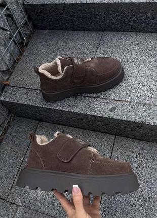 Черевики утеплені з хутром коричневі шоколадні замшеві жіночі на платформі демі зима