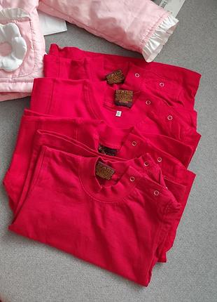 Новые коттоновые базовые футболки 4 шт. одинаковые можно для двойни близнецам 9-12 мес