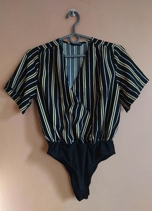 Жіноче боді