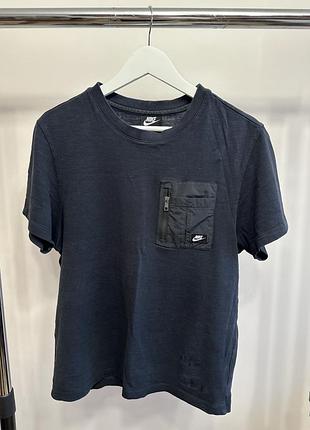 Футболка чоловіча nike