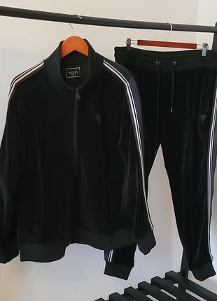 Велюровий костюм