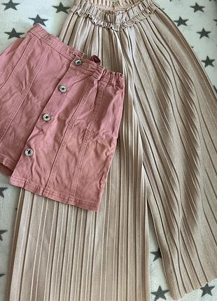 Штани та юбка на дівчинку