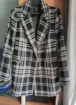 Теплый пиджак с шерстью