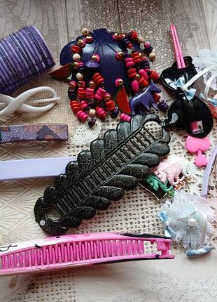 Лот,набір заколок