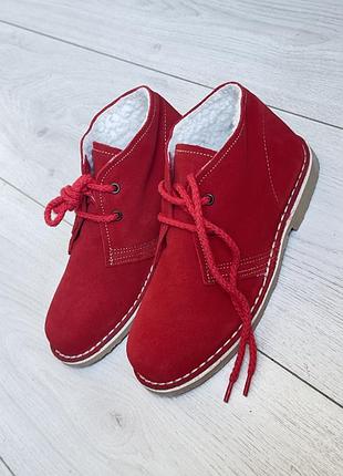 Єврозима жіночі черевики з хутром в червоному кольорі іспанія