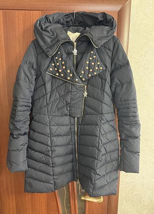 Пуховик жіночий
