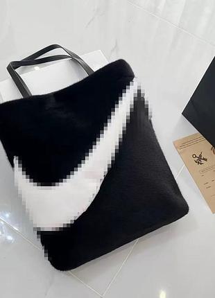 Сумка найк розмір 28х38х9