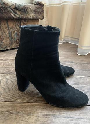 Черевики брендові