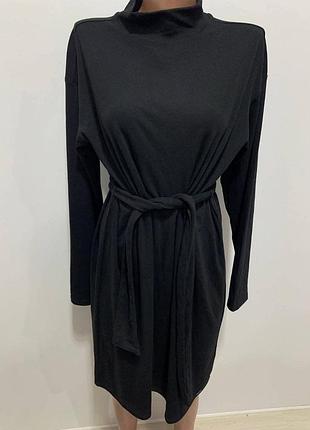 Жіноча трикотажна сукня з поясом як нова