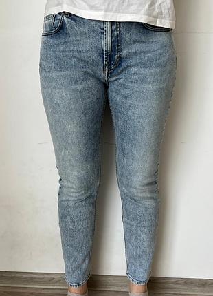 Жіночі джинси acne studios