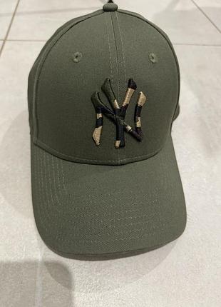 Кепка new era