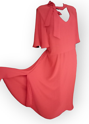 Летящий красное нарядное платье батал 20-22 р