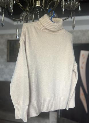 Кофтинка з горловиною