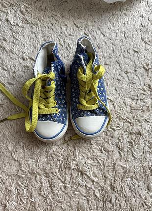 Дитячі кеди