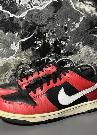 Кросівки чоловічі nike dunk low retro varsity red black 44р