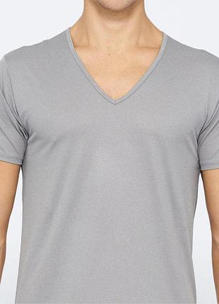 Чоловіча білизна футболка uniqlo airism