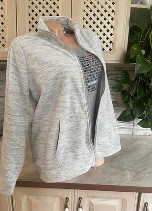 Флісова кофта на замку