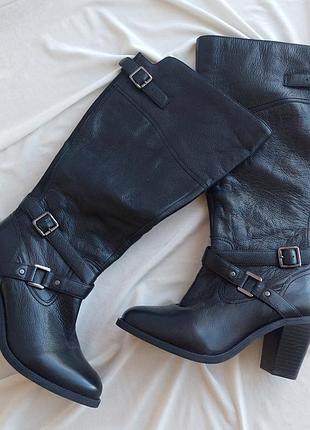 Сапоги/чебитки/с ремешками/черные/с фурнитурой/готические/под винтаж/стильные/на каблуке/с носиком