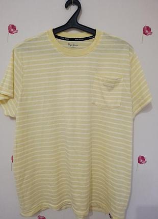 Футболка чоловіча