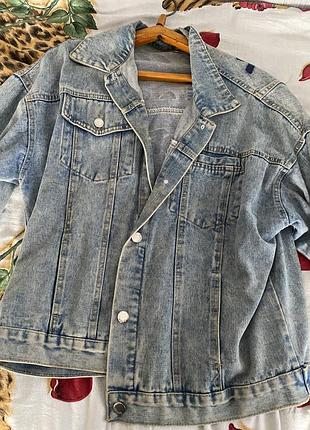 Джинсовая куртка