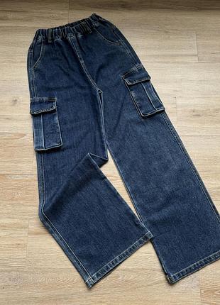 Джинси широкі з карманами по боках, розмір s
