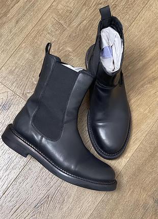Полусапожки - сапоги, натуральная кожа. размер 38.