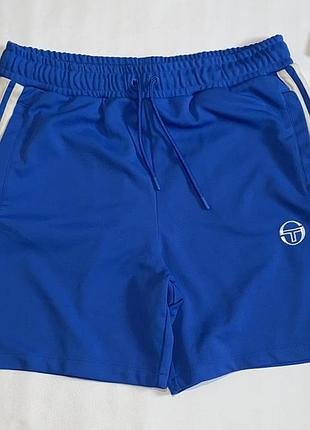 Чудові шорти від sergio tacchini