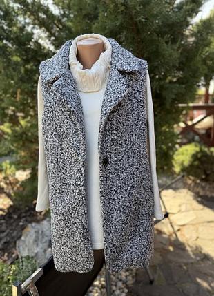 Жилет жіночий.