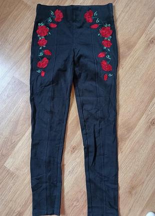 Шикарные брюки леггинсы лосины с розами