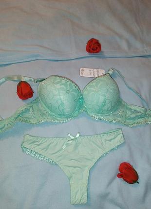 Комплект нижньої білизни