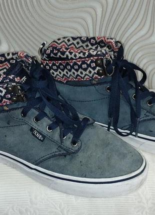 Оригінальні жіночі високі кеди vans