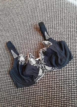 Бюстик красивый брендовый