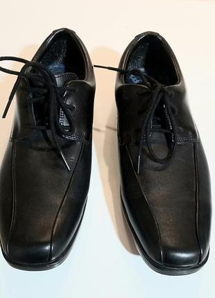 Туфли новые кожаные clarks