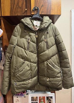 Дуже тепла зимова куртка розмір xxl (50) наповнювач холофайбер
